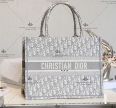 MEDIUM DIOR BOOKTOTE - LIKE AUTH 99%
