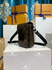 LV S-LOCK M81522 - LIKE AUTH 99%