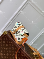 LV ENVELOPE WEARABLE WALLET M83346 - LIKE AUTH 99%