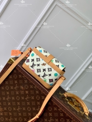 LV ENVELOPE WEARABLE WALLET M83346 - LIKE AUTH 99%