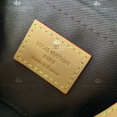 LV ENVELOPE WEARABLE WALLET M83346 - LIKE AUTH 99%