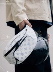 LV RUSH BUMBAG M25227 - LIKE AUTH 99%