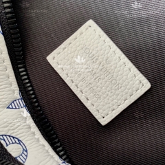 LV RUSH BUMBAG M25227 - LIKE AUTH 99%