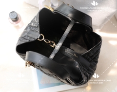 MEDIUM DIOR TOUJOURS BAG BLACK MACROCANNAGE CALFSKIN M2821OSHJ_M900 - LIKE AUTH 99%