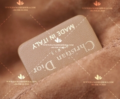 MEDIUM DIOR TOUJOURS BAGMEDIUM TAN MACROCANNAGE CALFSKIN M2821OSHJ_M53U - LIKE AUTH 99%