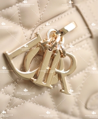 MEDIUM DIOR TOUJOURS BAG POWDER BEIGE MACROCANNAGE CALFSKIN M2821OSHJ_M51U - LIKE AUTH 99%