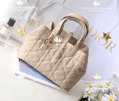MEDIUM DIOR TOUJOURS BAG POWDER BEIGE MACROCANNAGE CALFSKIN M2821OSHJ_M51U - LIKE AUTH 99%