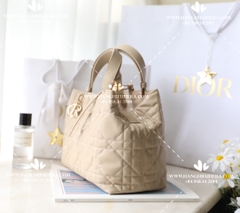 MEDIUM DIOR TOUJOURS BAG POWDER BEIGE MACROCANNAGE CALFSKIN M2821OSHJ_M51U - LIKE AUTH 99%