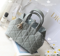 MEDIUM DIOR TOUJOURS BAG STONE GRAY MACROCANNAGE CALFSKIN M2821OSHJ_M41G - LIKE AUTH 99%