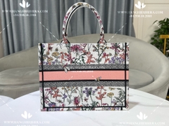 MEDIUM DIOR BOOKTOTE M20E - LIKE AUTH 99%