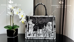 MEDIUM DIOR BOOKTOTE M1296ZEGH_M911 - LIKE AUTH 99%