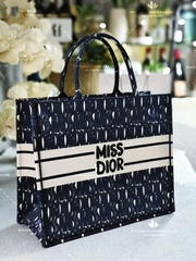 LARGE DIOR BOOKTOTE M19Q - LIKE AUTH 99%