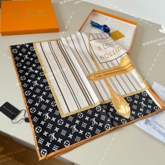 LV My Neverfull Square 90 M96471 - LV SCARF OEM