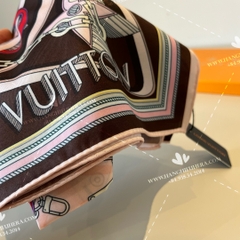 LV Square 90  - LV SCARF OEM