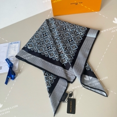 LV Square 90  - LV SCARF OEM