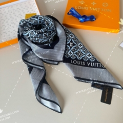 LV Square 90  - LV SCARF OEM