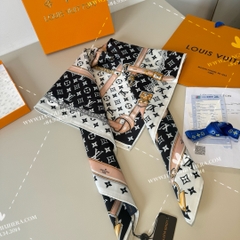 LV Monogram Confidential square M78667 - LV SCARF OEM