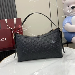 GUCCI GG Emblem medium shoulder bag 847449 AAFDV 1000 - OEM