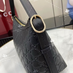 GUCCI GG Emblem medium shoulder bag 847449 AAFDV 1000 - OEM