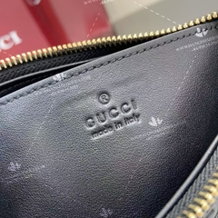 GUCCI Borsa a spalla GG Emblem misura piccola ‎847450 AAFDV 1000 - OEM