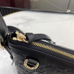 GUCCI Borsa a spalla GG Emblem misura piccola ‎847450 AAFDV 1000 - OEM