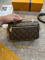 LV Pochette Métis East West Monogram Canvas M46279 - ENTRUPY certificate & bill HARRODS