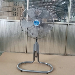 Quạt Sàn Chân Rút ChingHai FF2518