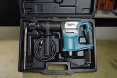 SẢN PHẨM NGỪNG KINH DOANH - Máy Đục Bê Tông Makita M8600B
