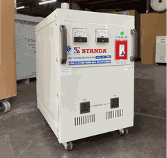 Ổn Áp Standa 2 Pha Lửa 10KVA RS/10K2 (180V-430V)