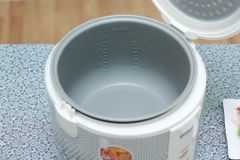 Nồi Cơm Điện Sharp 1.8 Lít KS-181TJV