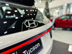 Hyundai Tucson 2.0 xăng đặc biệt 2023