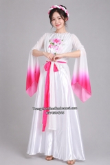 Cho thuê trang phục đồ múa tứ thân cách tân trắng hồng tay lỡ yếm trắng 2 đẹp, giá tốt nhất