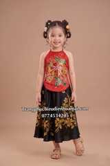 Cho thuê đồ múa váy yếm đen đỏ vẽ thiếu nhi mầm non cấp 1 đẹp, chất lượng, giá tốt