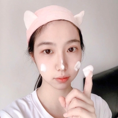 Sữa Rửa Mặt Tạo Bọt Dưỡng Da D Program Essence In Cleansing Foam 120g