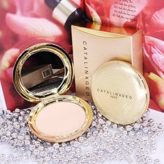 Phấn phủ trang điểm siêu mịn Geo Lamy Catalina Golden Pact Hàn Quốc 22g
