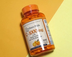 Viên uống đẹp da ngừa lão hóa chống thâm Puritan's Pride Vitamin C 1000mg with bioflavonoids and wild rose hips 100 viên