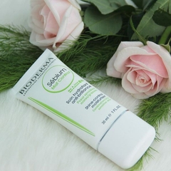Kem Dưỡng Kiểm Soát Bã Nhờn Bioderma Sebium Mat Control 30ml