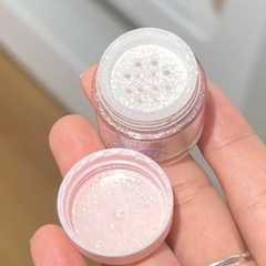 Nhũ Mắt Bắt Sáng Long Lanh Xixi Spark Dearm Clear Flash Highlighter Powder 2g