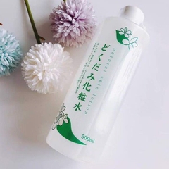 Nước Hoa Hồng Dokudami Natural Skin Lotion Chiết Xuất Từ Lá Diếp Cá 500ml