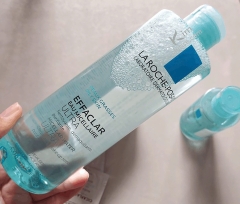 Nước Tẩy Trang Dành Cho Da Dầu Mụn, Da Nhạy Cảm La Roche-Posay Micellar Water Ultra Oily Skin 400ml