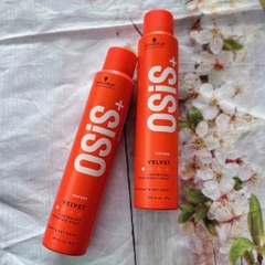 Gôm (keo xịt) Giữ Nếp Tóc Nhẹ Và Bóng Mượt OSIS+ VELVET 200ml
