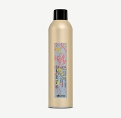 Gôm xịt siêu cứng giữ nếp lâu dài Davines Extra Strong Hairspray 400ml