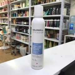 Bọt tạo kiểu tăng phồng Goldwell StyleSign Volume Bodifying Control Mousse 300ml