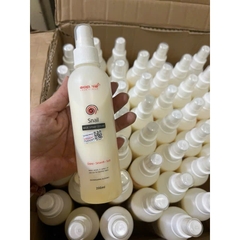 Xịt Dưỡng tóc 2 lớp Sophia Snail 200ml