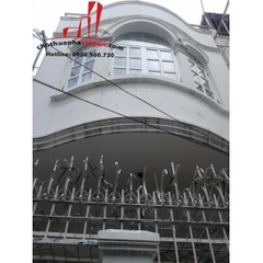 cần cho thuê nhà nguyên căn hẽm đường nguyễn văn thủ, quận 1, giá 17tr/tháng