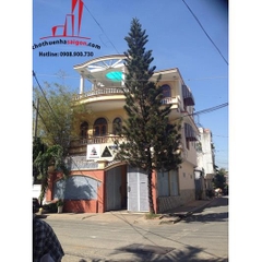 cho thuê nhà nguyên căn góc 2 mặt tiền hẽm đường d3 , quận bình thạnh giá cho thuê: 1300$/tháng