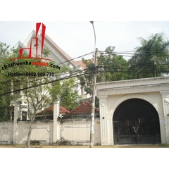 Cho thuê villa mặt tiền đường Nguyễn Văn Hưởng - Quận 2