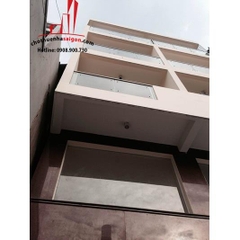 cần cho thuê nhà trung tâm quận 3, đường trần quang diệu giá cho thuê:thương lượng