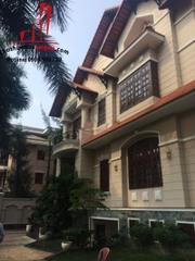 cần cho thuê biệt thự quận 2, đường số 12 phường thảo điền, quận 2 giá cho thuê 8500$/tháng