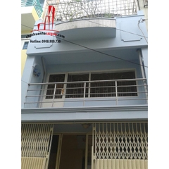Cho thuê nhà Quận Bình Thạnh, hẻm đường Nguyễn Cửu Vân. Giá : 12 triệu/tháng.